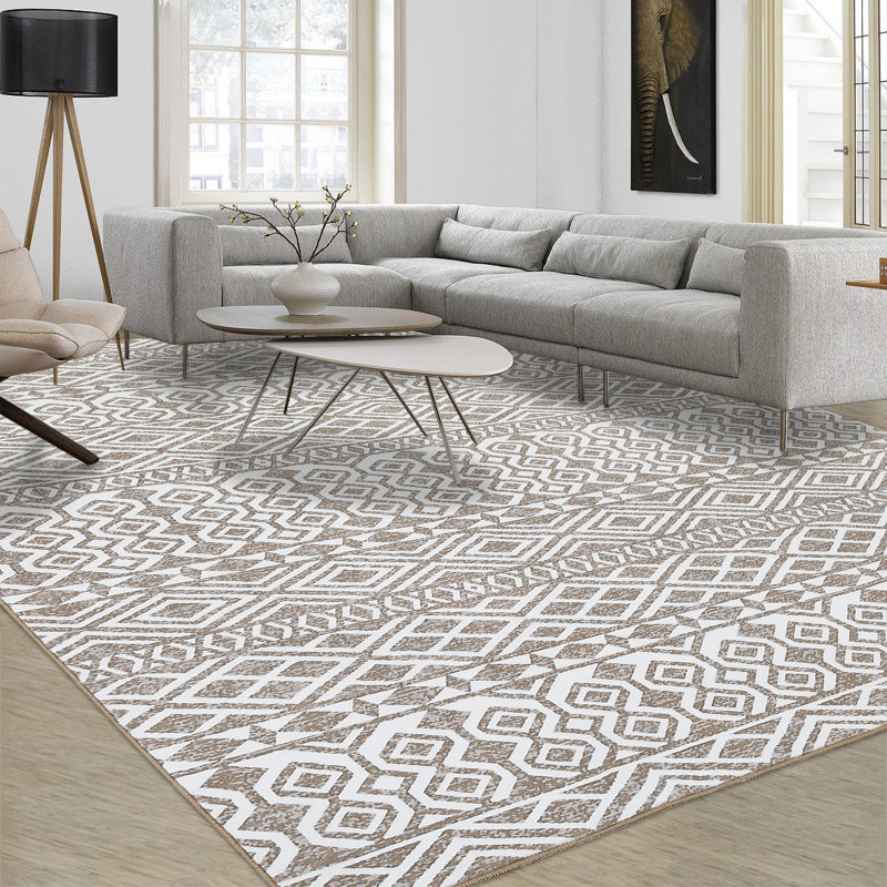 Khawlah Washable Geometric Indoor Rug, Rectangle 8' x 10'
