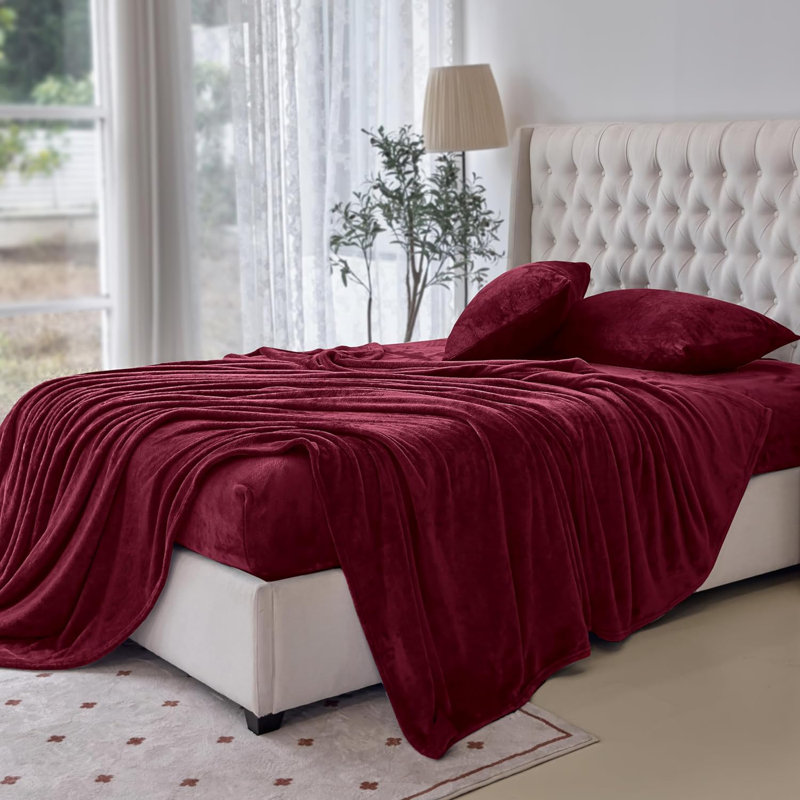 Ensemble de 4 valises pour chambre d'amis, Ensemble de draps pour grand lit avec 2 taies d'or, Bourgogne