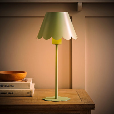 Deborha Metal Table Lamp