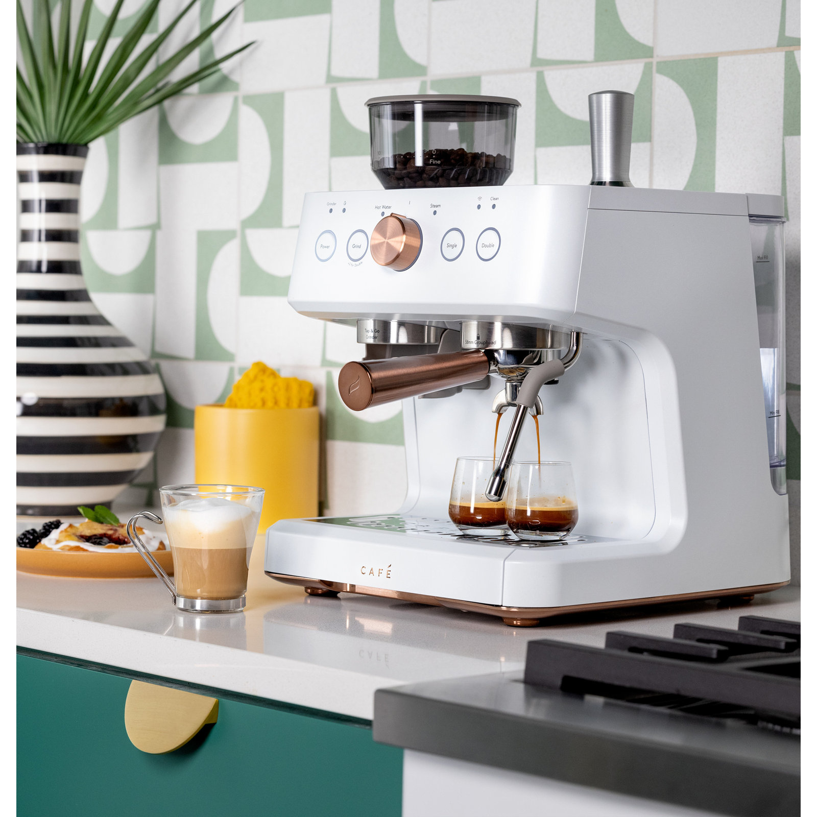 Café Bellissimo Semi-Automatic Espresso Machine, Matte White