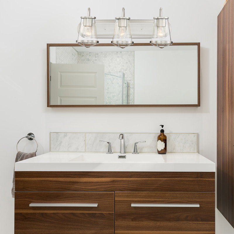 Éclairage de salle de bain à intensité variable 3 lumières Malmesbury, Satin platine