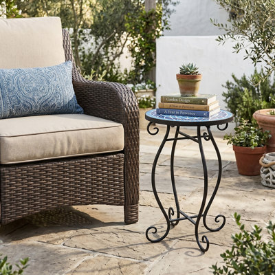 Mae Plant Stand