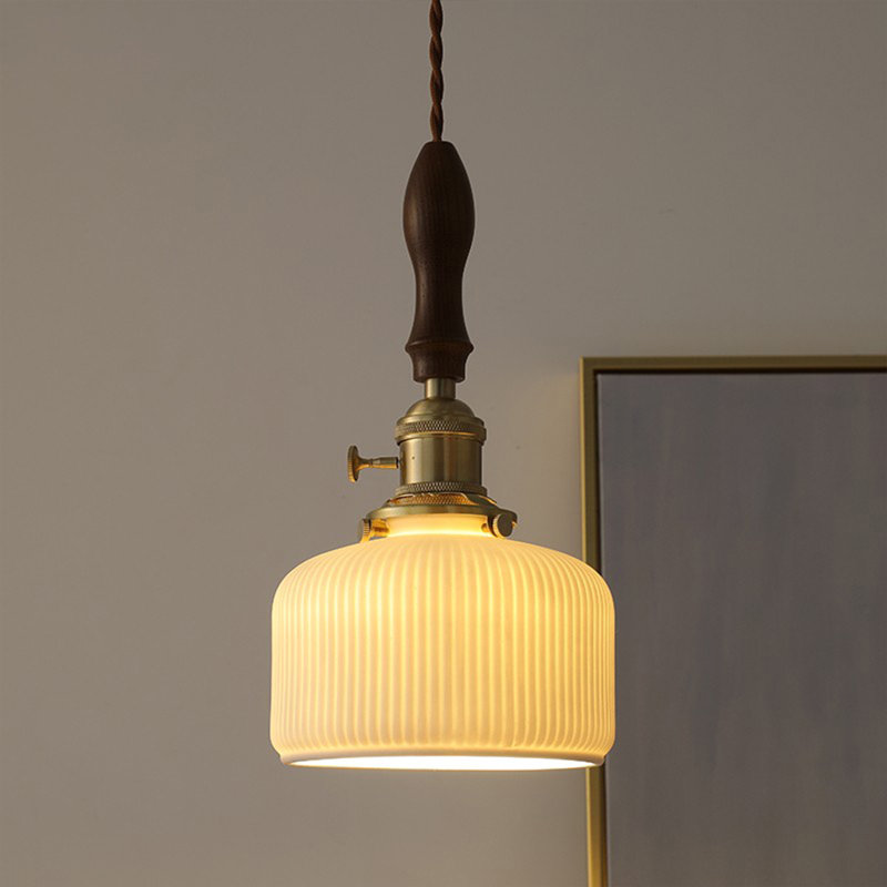 Lampe suspendue en céramique avec laiton
