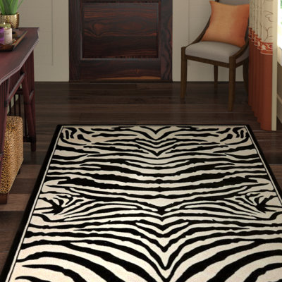 Tapis noir / blanc Cidnee