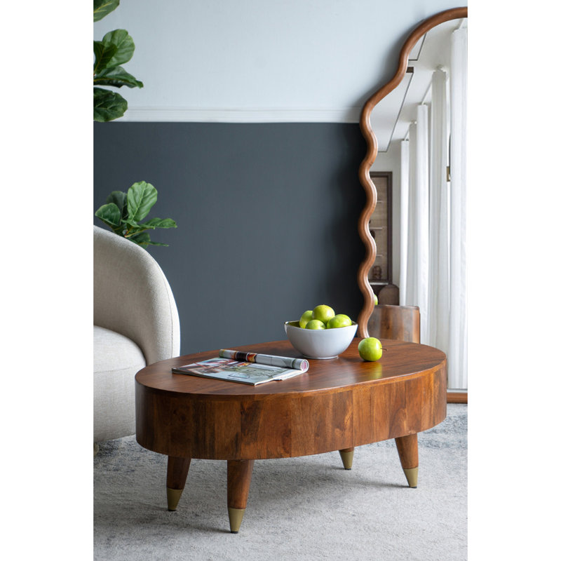 Table basse ovale en bois avec quatre pieds 39 po x 24 po x 15 po