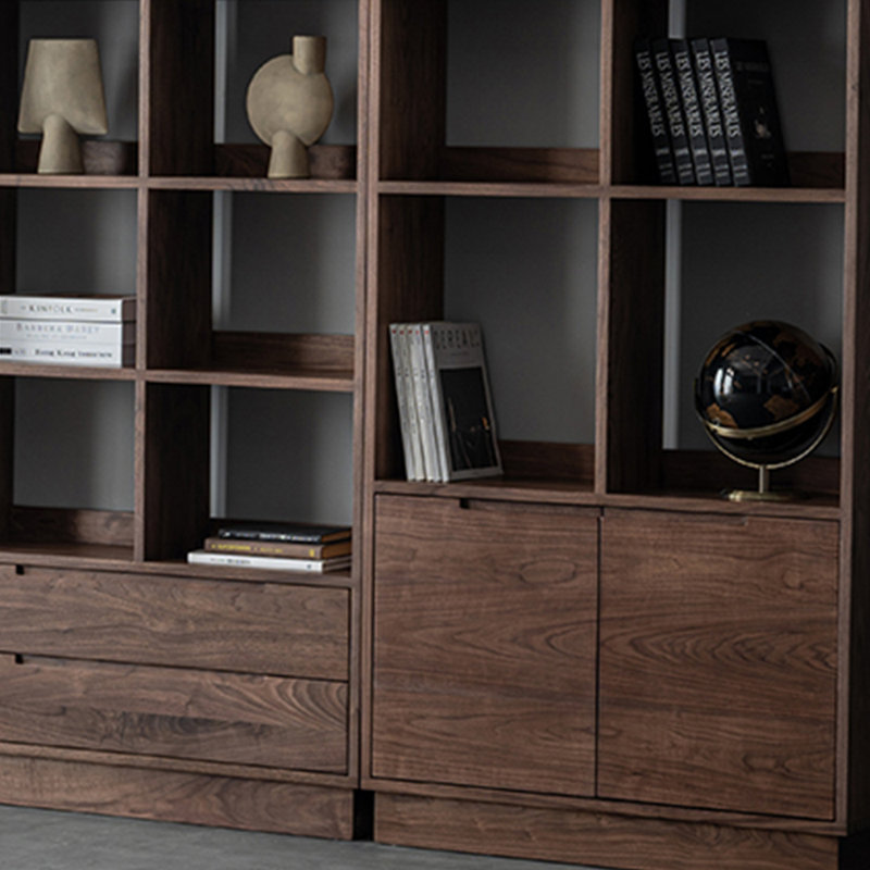 Bibliothèque en bois de noyer noir