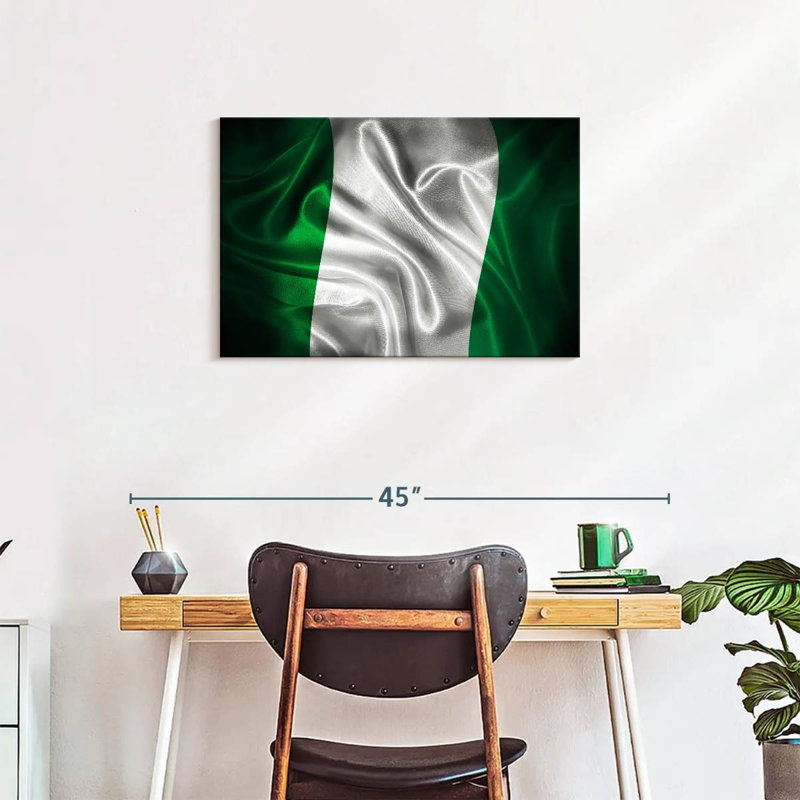 Borges Vignette Nigeria Flag, 20" H x 30" W