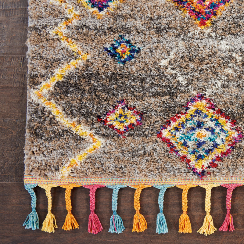 Tapis gris Lucina Tribal Bohemian, Rectangle 2 pi 2 po x 4 pi