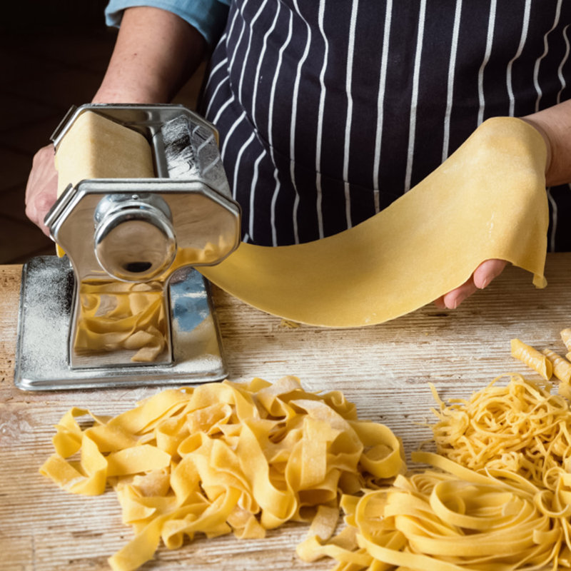 IMounTEK Manual Pasta Maker with 9 Thickness Settings for Spaghetti, Fettuccini, Lasagna, Dumpling Skins
