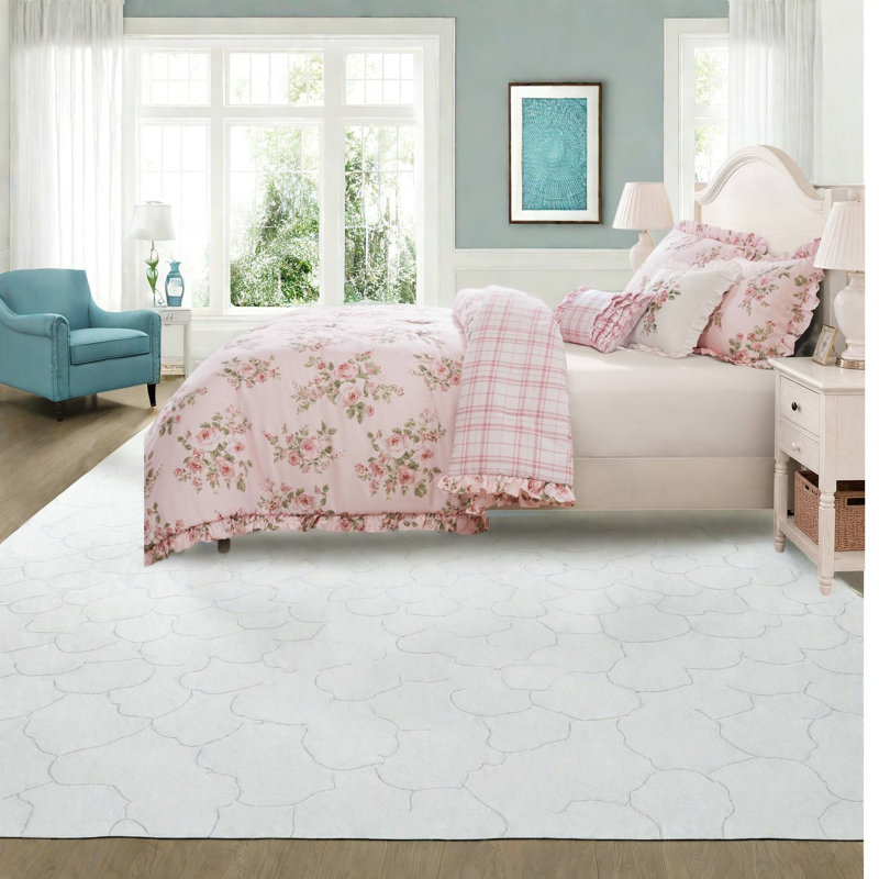 Plaid and Floral Comforter Set