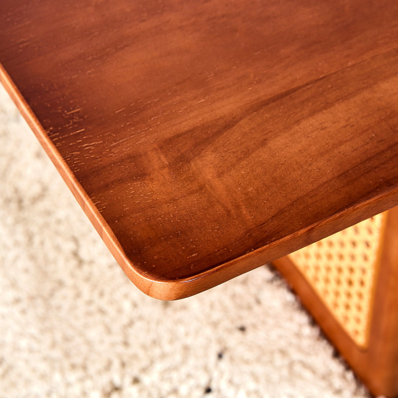 Petite table basse de salon, de couleur noyer, de conception rectangulaire en bois massif convenant à toutes les scènes