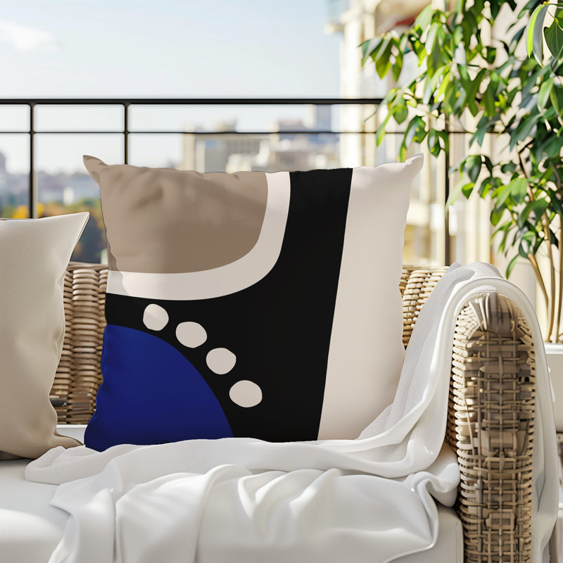Oreiller carré réversible intérieur / extérieur Tobe Minimalist, H 19 po x l 19 po, Bleu marine / noir / blanc cassé
