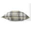 Coussin Gen-107834952-107834951