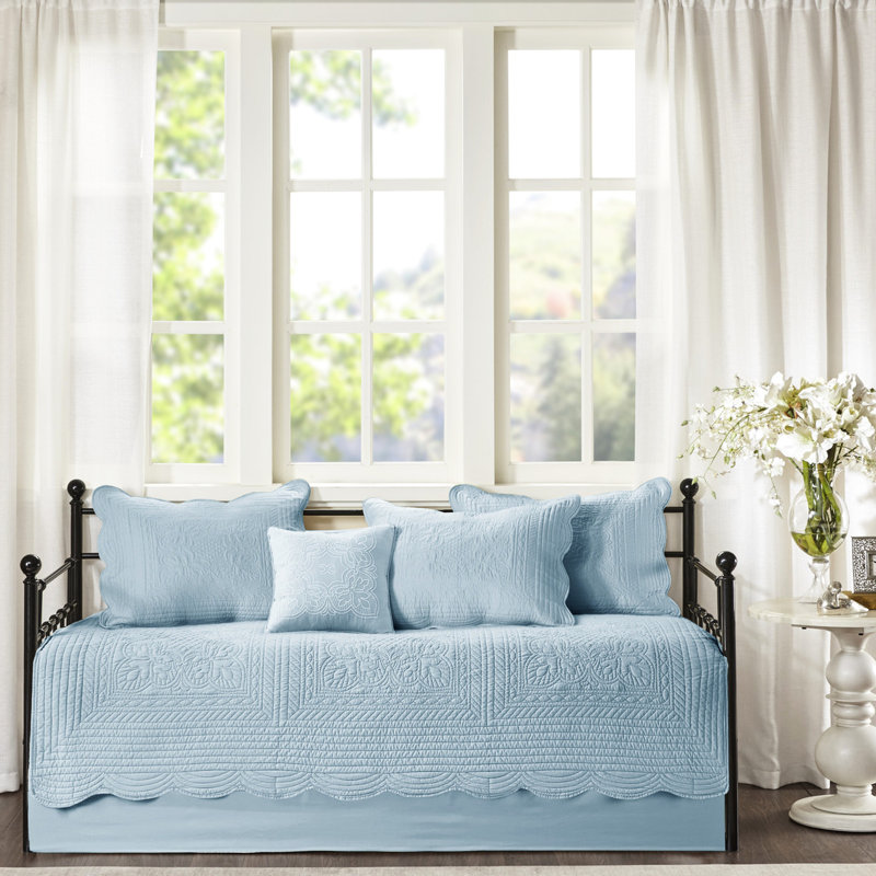 Housse de lit de jour réversible - 6 pièces avec bord festonné, confort pour matelas de grande taille et ensemble complet d'articles de décoration élégants
