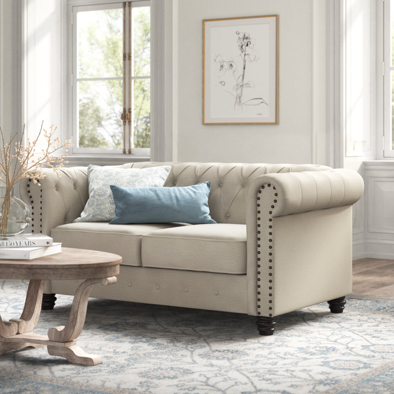 Causeuse Chesterfield à accoudoirs roulés 61 po Leite, Mélange de lin beige