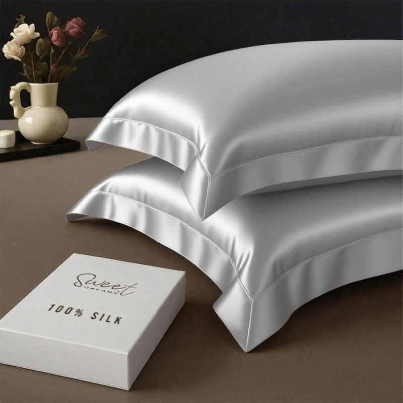 Sweet Dreams Machine Woven Oxford Pillowcase, Silver