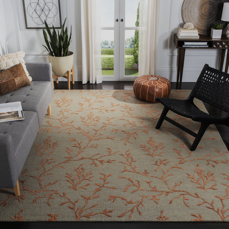 McKittrick Hand Tufted Wool Floral Rug, Rectangle 7'6" x 9'6"