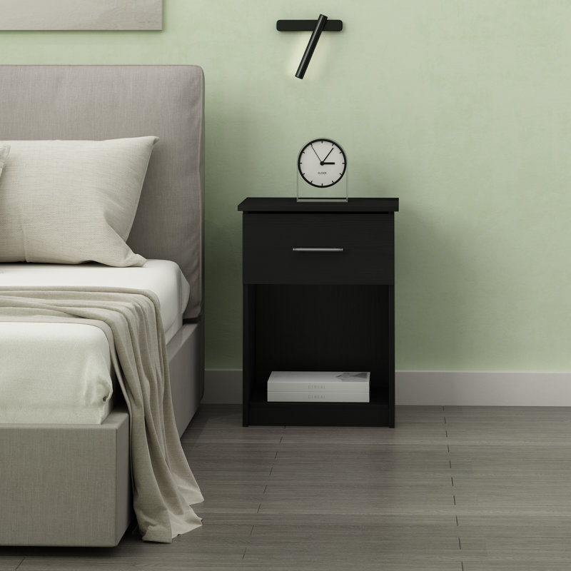Crescenzo 17.8'' W Nightstand, Black, Individual