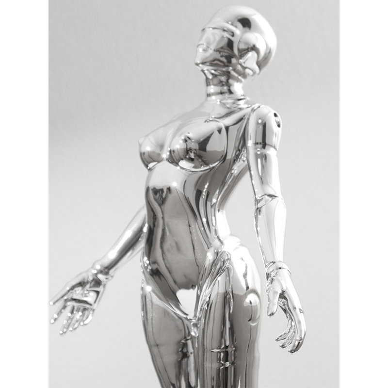 Sculpture moderne en résine