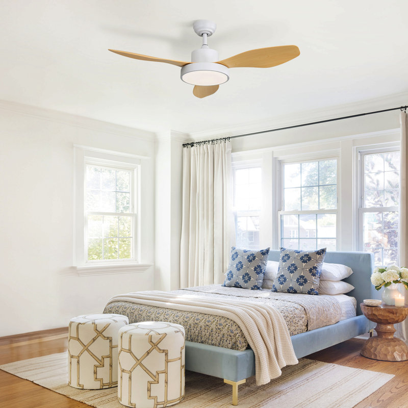 Ventilateur de plafond de 47 pouces avec lumière DEL de 22 W et moteur à courant continu réversible à télécommande à 6 vitesses pour la chambre à coucher du salon