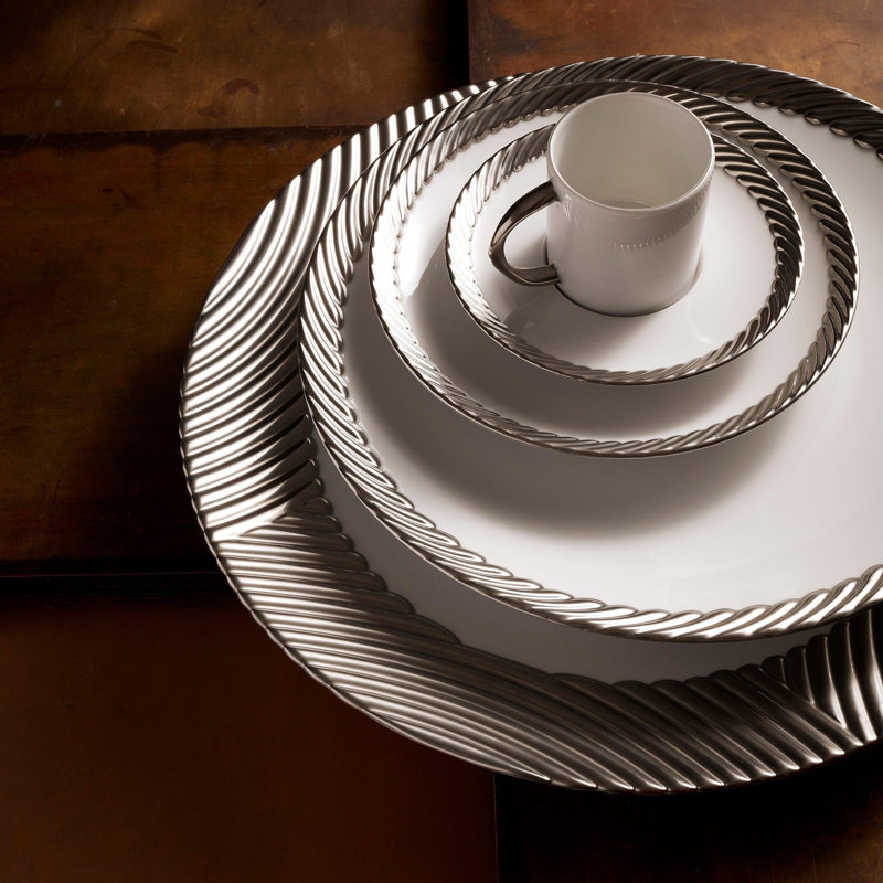 Corde Platinum Charger - Wide Border