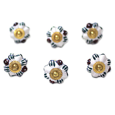 Oversized Sarmila 3 1/8" Novelty Knob Multipack