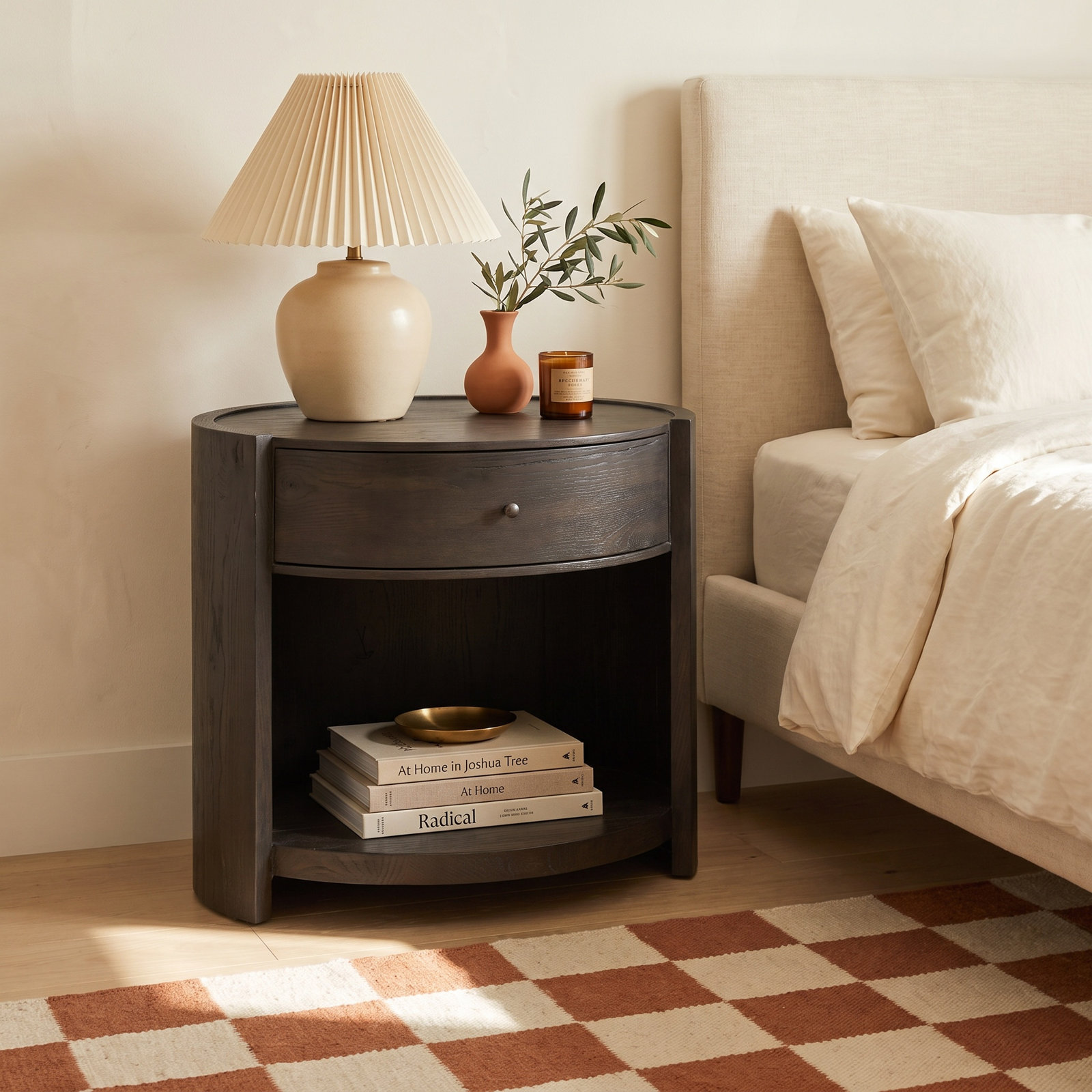 1-Drawer Round Oak Nightstand