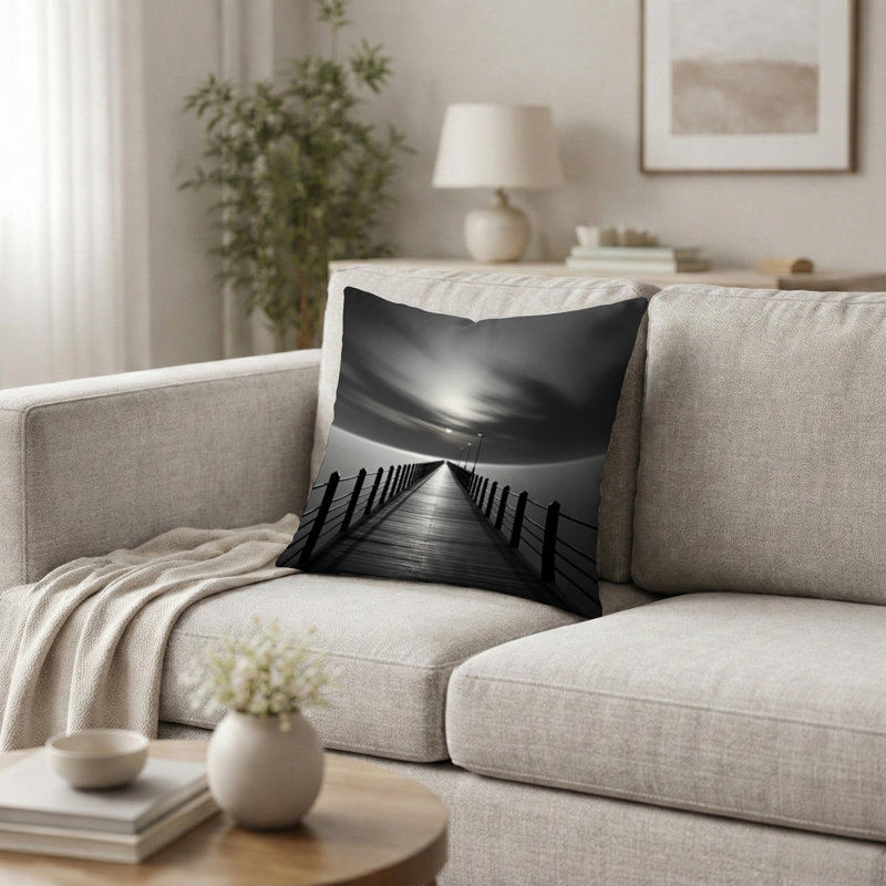 Coussin décoratif Bridge To Nowhere Scenery III - Coussin décoratif Cityscapes, H 16 po x l 16 po