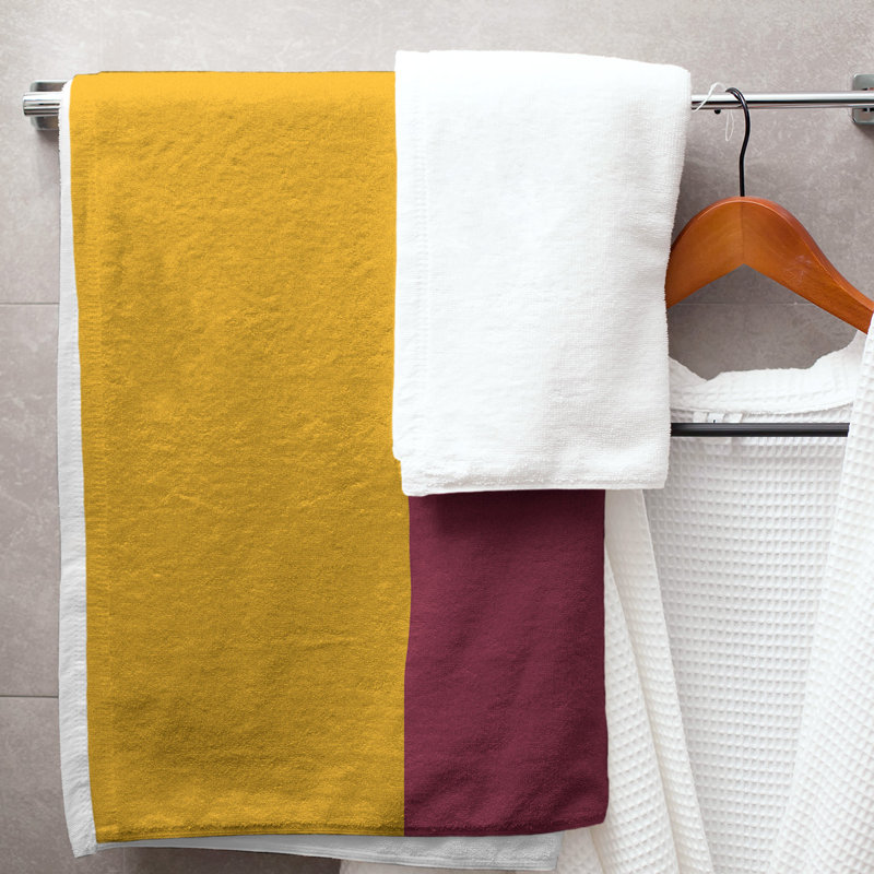 Microfiber Bath Towel, Atlanta Throwback Football Red Accent