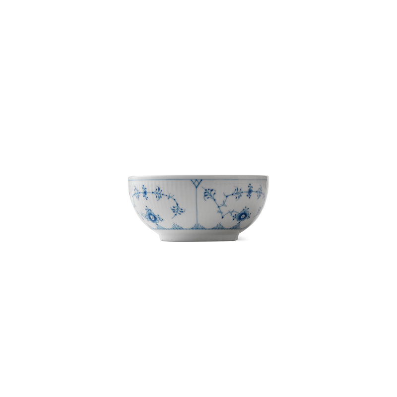 Royal Copenhagen Blue Fluted Plain 15.8926 oz Bowl
