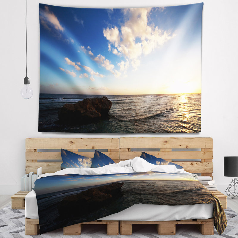 Tapisserie sur la plage après la tempête, H 32 po x l 39 po