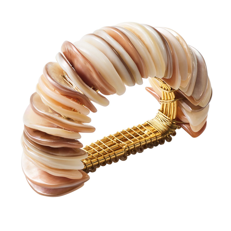 Shell Arc Napkin Ring