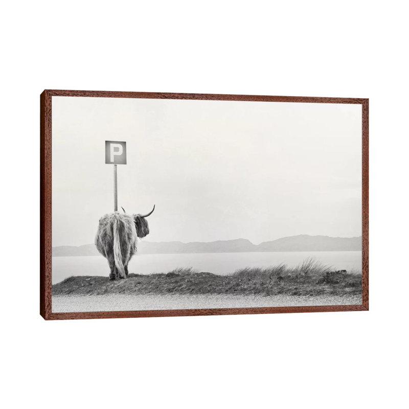 Highland Visitor 1 Piece Wall Art on Canvas, 66.04 cm H x 45.72 cm W, Classic Wood Floater Framed
