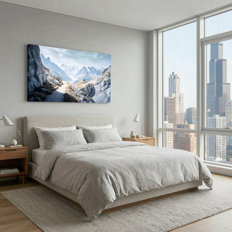 Art mural sur toile Rugged Mountain Path to Small Cabin in Snowy Peaks, L 32 po x H 16 po