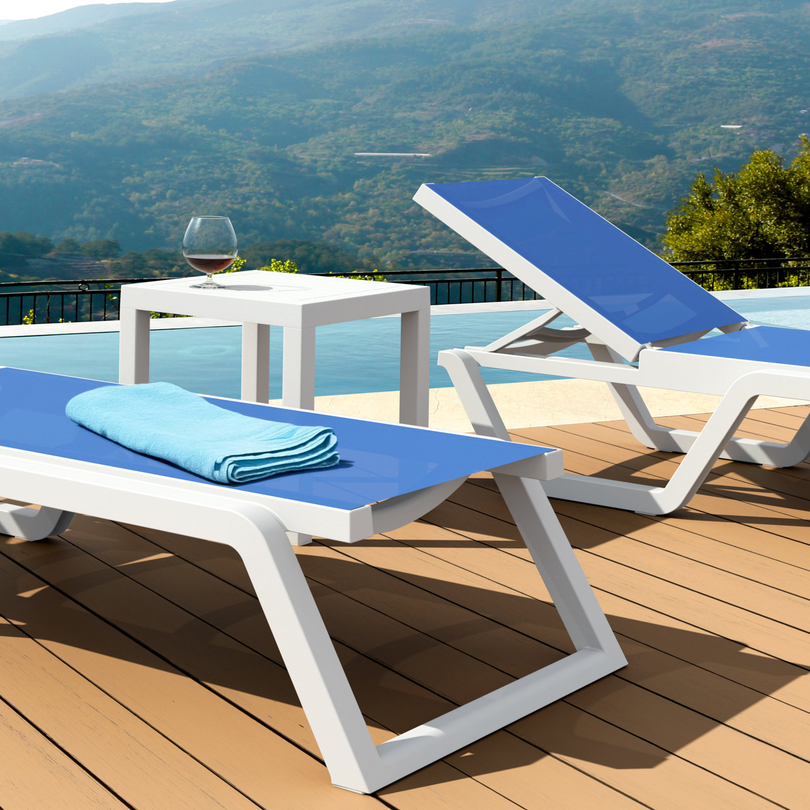 27" Patio Chaise Lounge, White/Blue