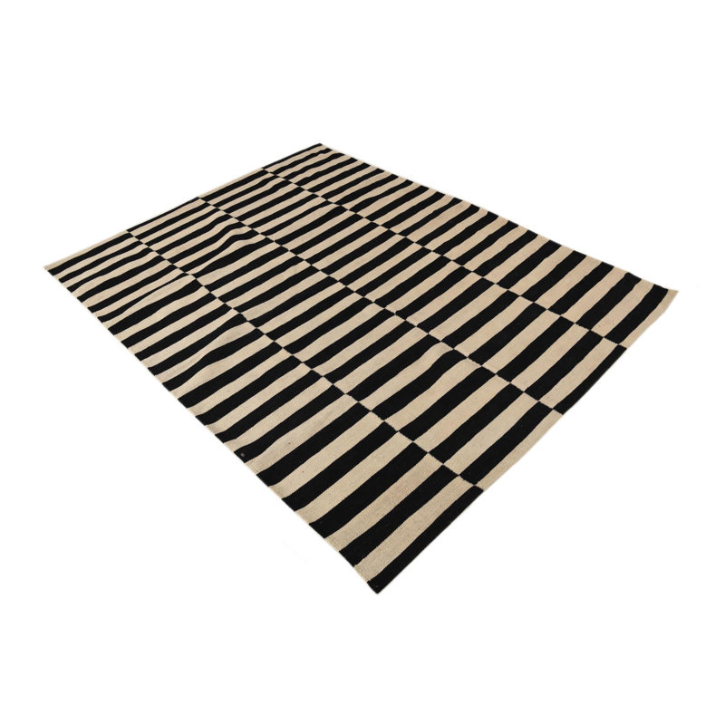 Tapis noir et blanc Orta