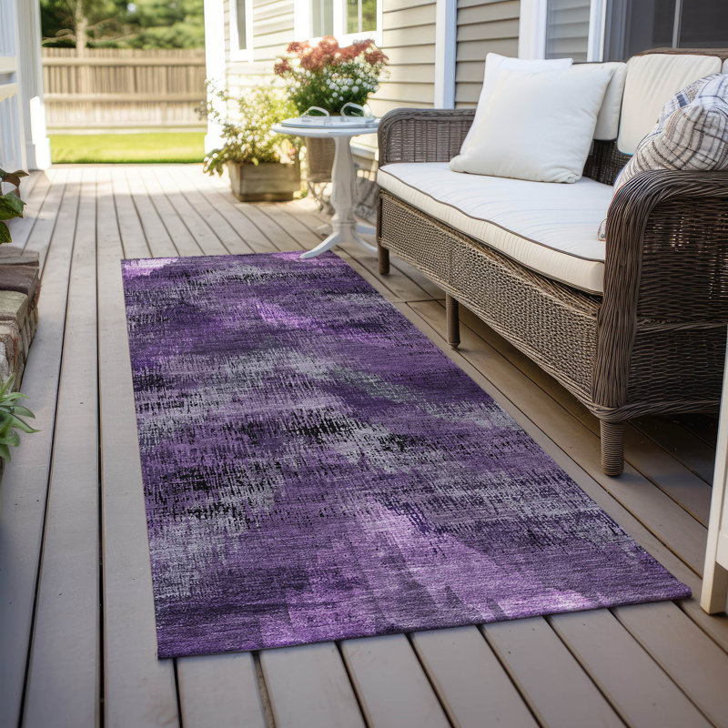 Malm Washable Chevron Indoor / Outdoor Rug, Runner 2'3" x 7'6"