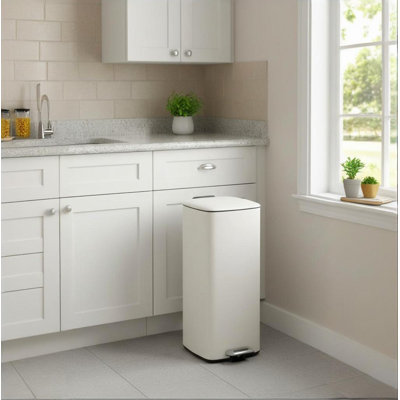 Poubelle de cuisine 8 gallons avec couvercle et seau intérieur, marche-pieds pour la maison
