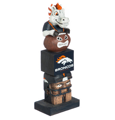 Statue NFL Tiki Totem Garden