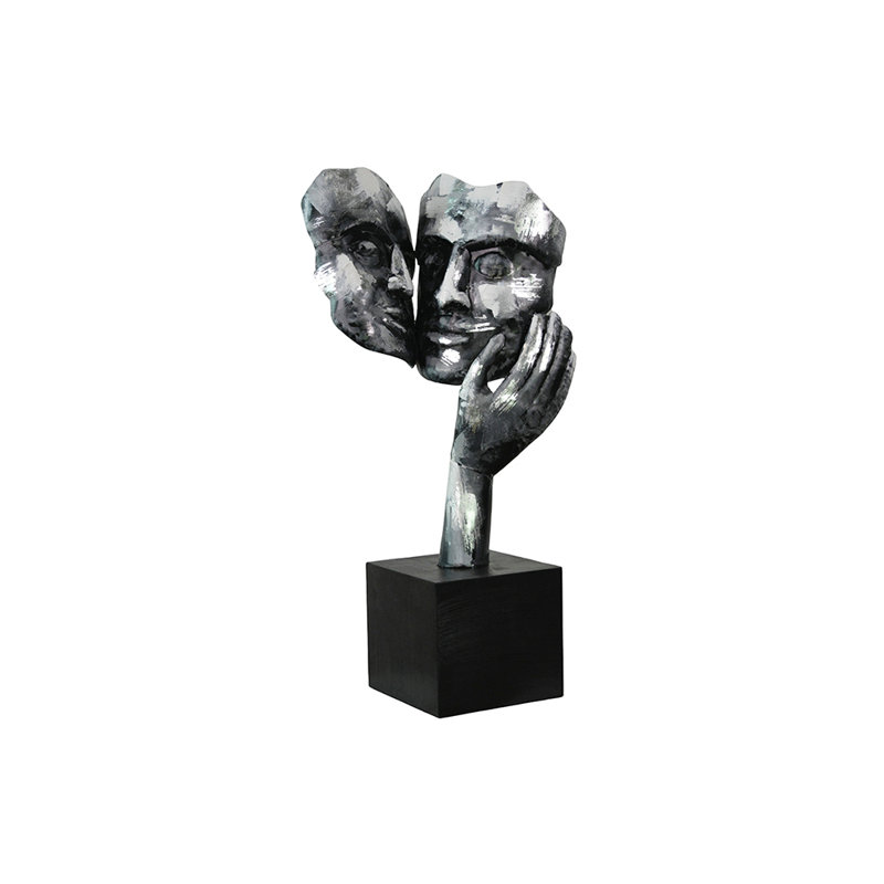 Strathern People Statue