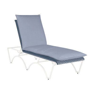 Savoy N-Dura Resin Wicker Outdoor Chaise Lounge