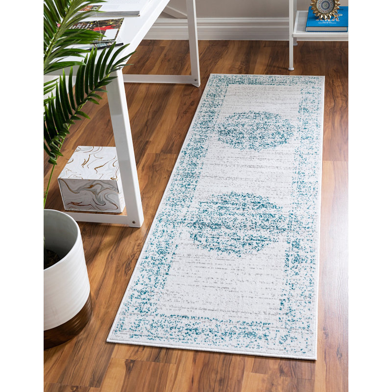 Brueck Ikat Indoor Rug, Runner 2' x 6'