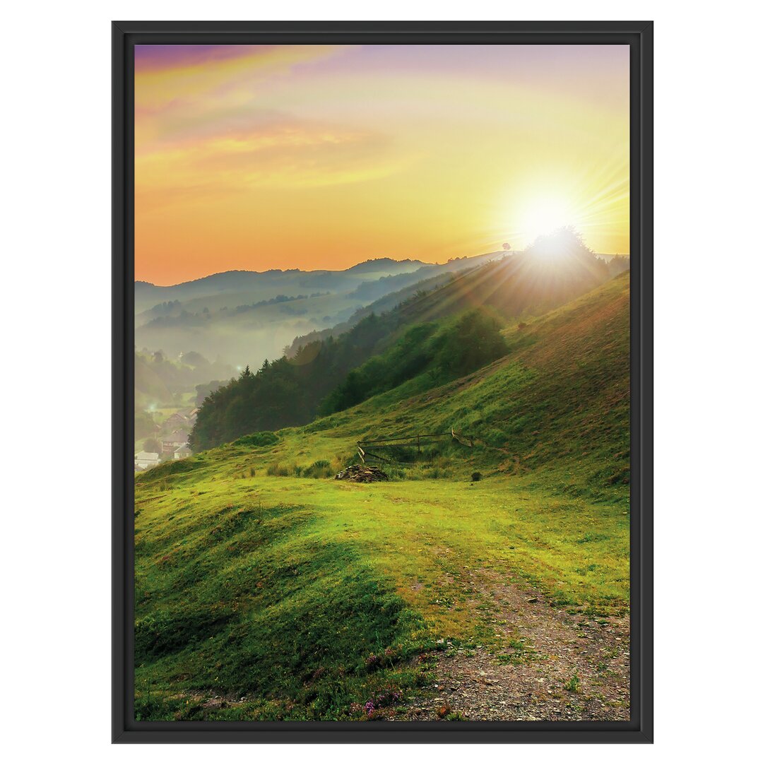 Gerahmtes Wandbild Berge Sonnenuntergang