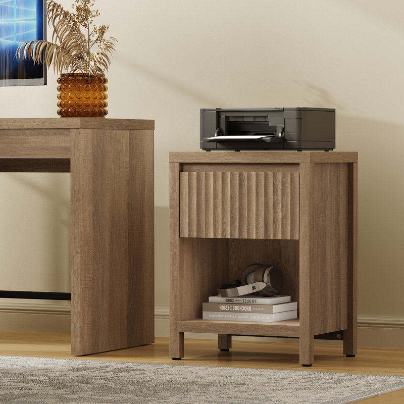 Allete Modern Fluted 1-Drawer Nightstand With Open Shelf Storage, Caramel Oak