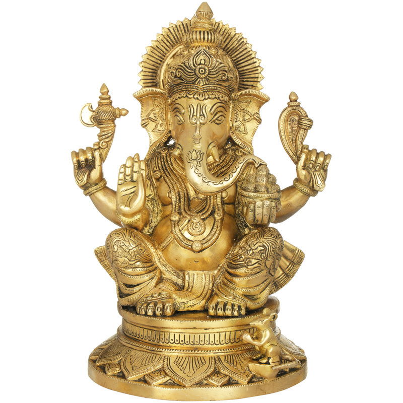 Chaturbhuja Ganesha portant un Dhoti sculpté