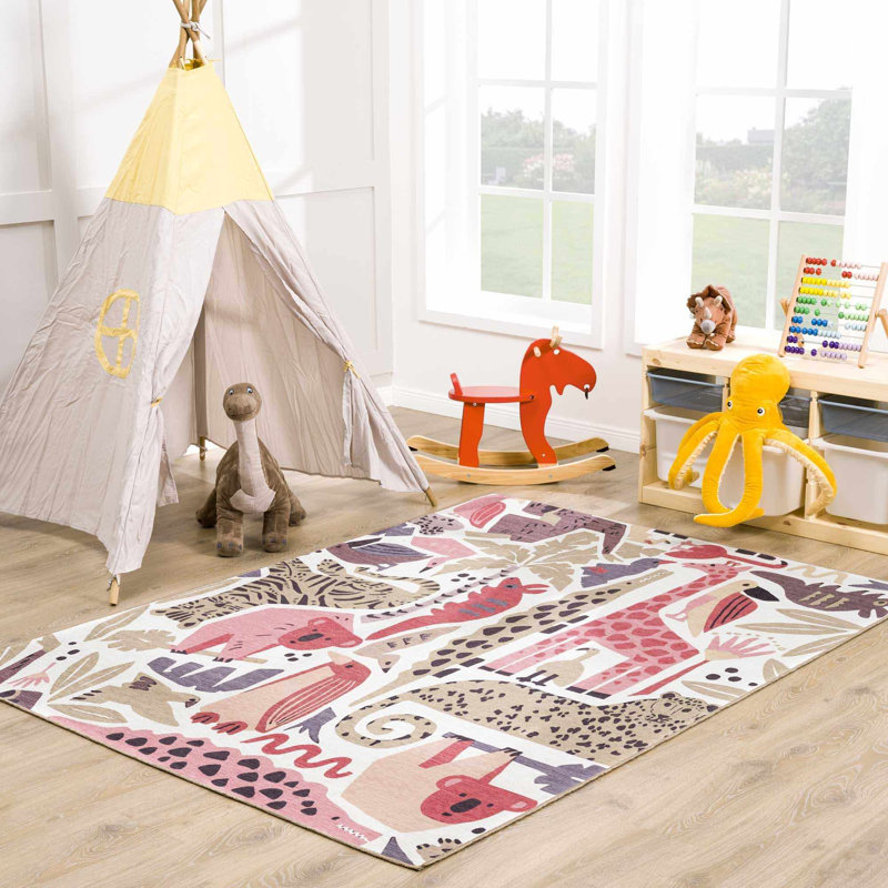 Tapis en polyester tissé à la machine Natal, Rectangle 5 pi 3 po x 7 pi 3 po