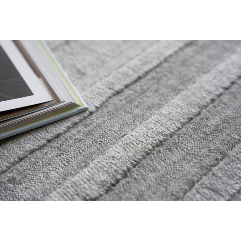 Castelli Geometric Area Rug in Gray, Rectangle 12' x 15', Light Gray