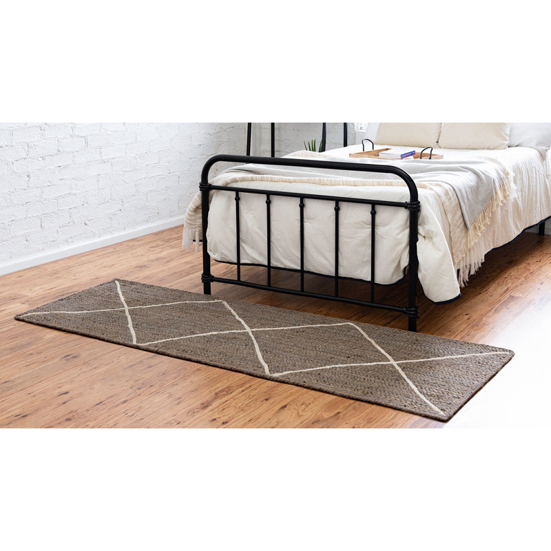 Bigbee Southwestern Indoor Rug, Runner 2'2" x 8'2"