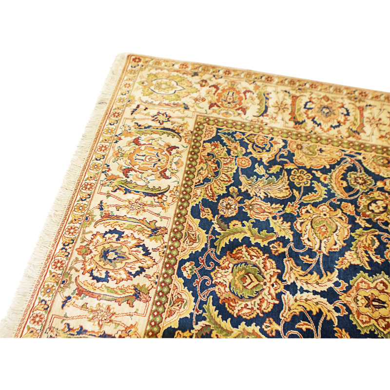 Tapis bleu et crème noué à la main de haute qualité