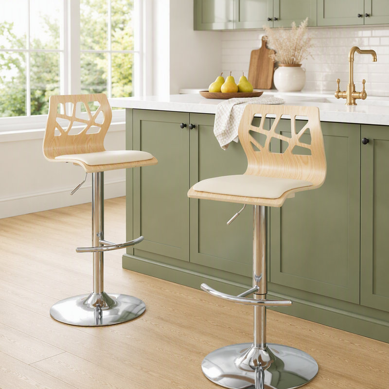 Tabouret de bar réglable avec pivot en métal chromé, bois naturel et similicuir crème avec repose-pieds arrondi en T - ensemble de 2
